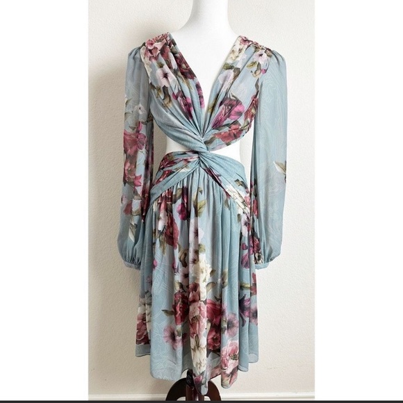 PatBo cut-out twist front midi-dress, long sleeve, open back, lined. - Picture 3 of 8